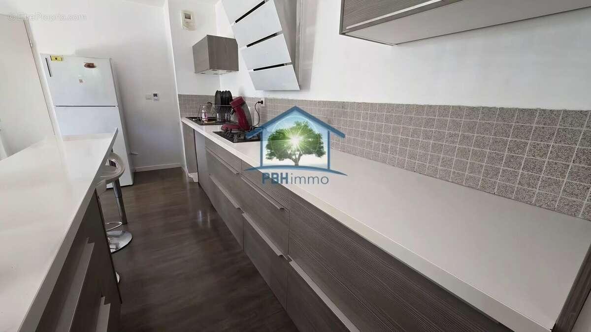 Appartement à MARSEILLE-14E