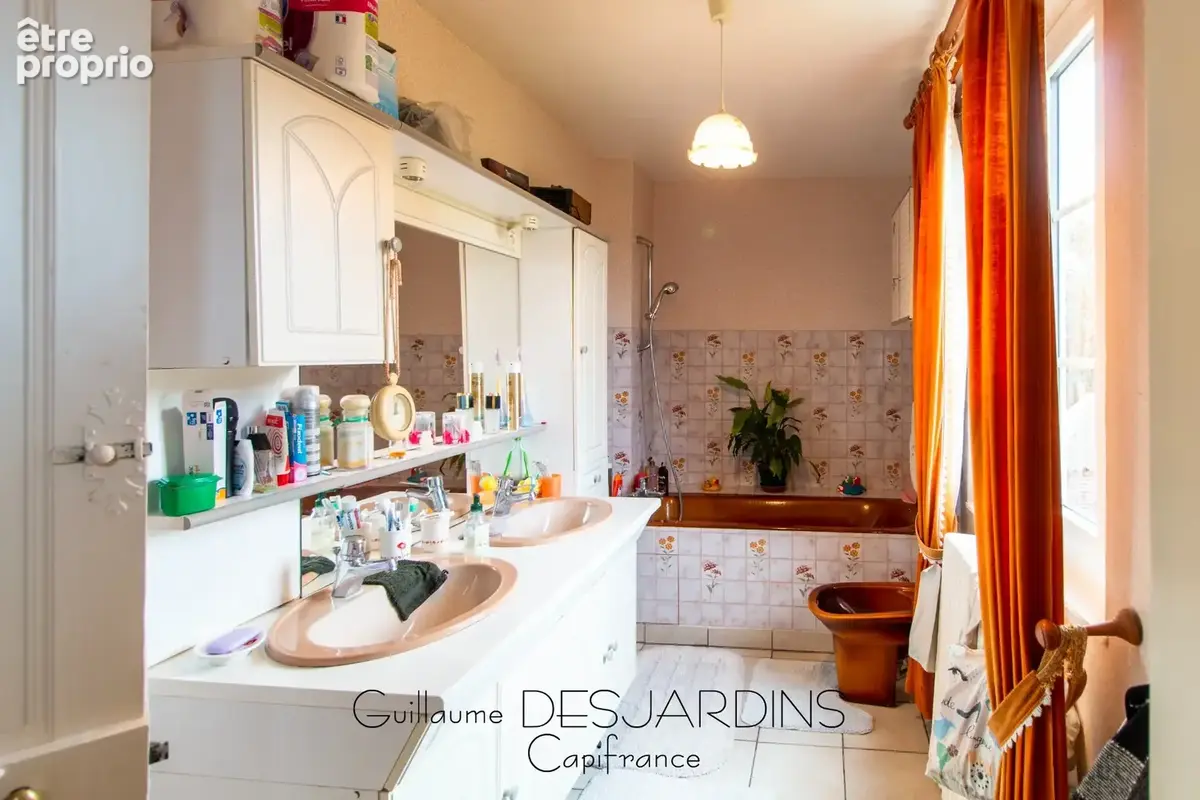 Maison et ses dépendances entre LIVAROT et SAINT PIERRE EN AUGE - photo 9