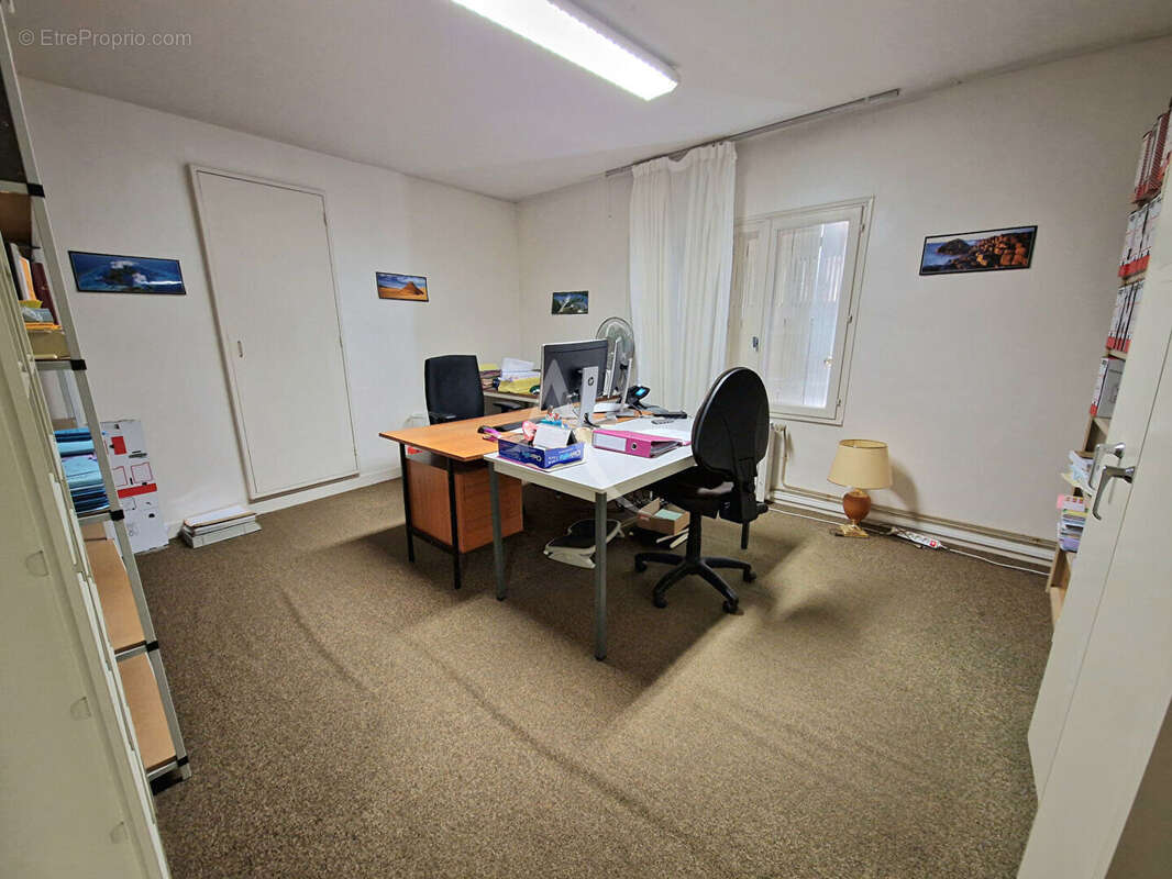 Appartement à THOUARCE