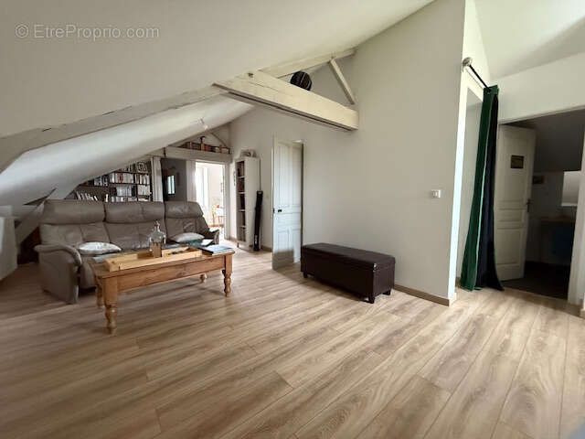Maison à BONNES