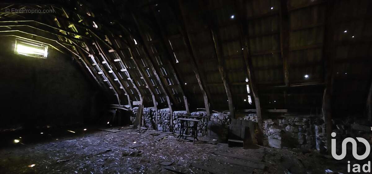 Photo 9 - Maison à ALLY