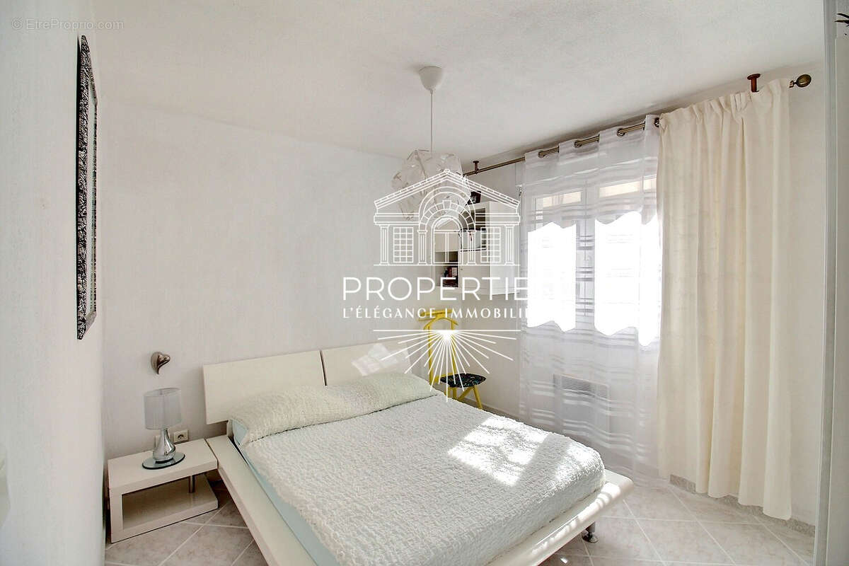 Toulon Saint-Roch - T2 de 46 m², balcon fermé et garage possible - photo 6