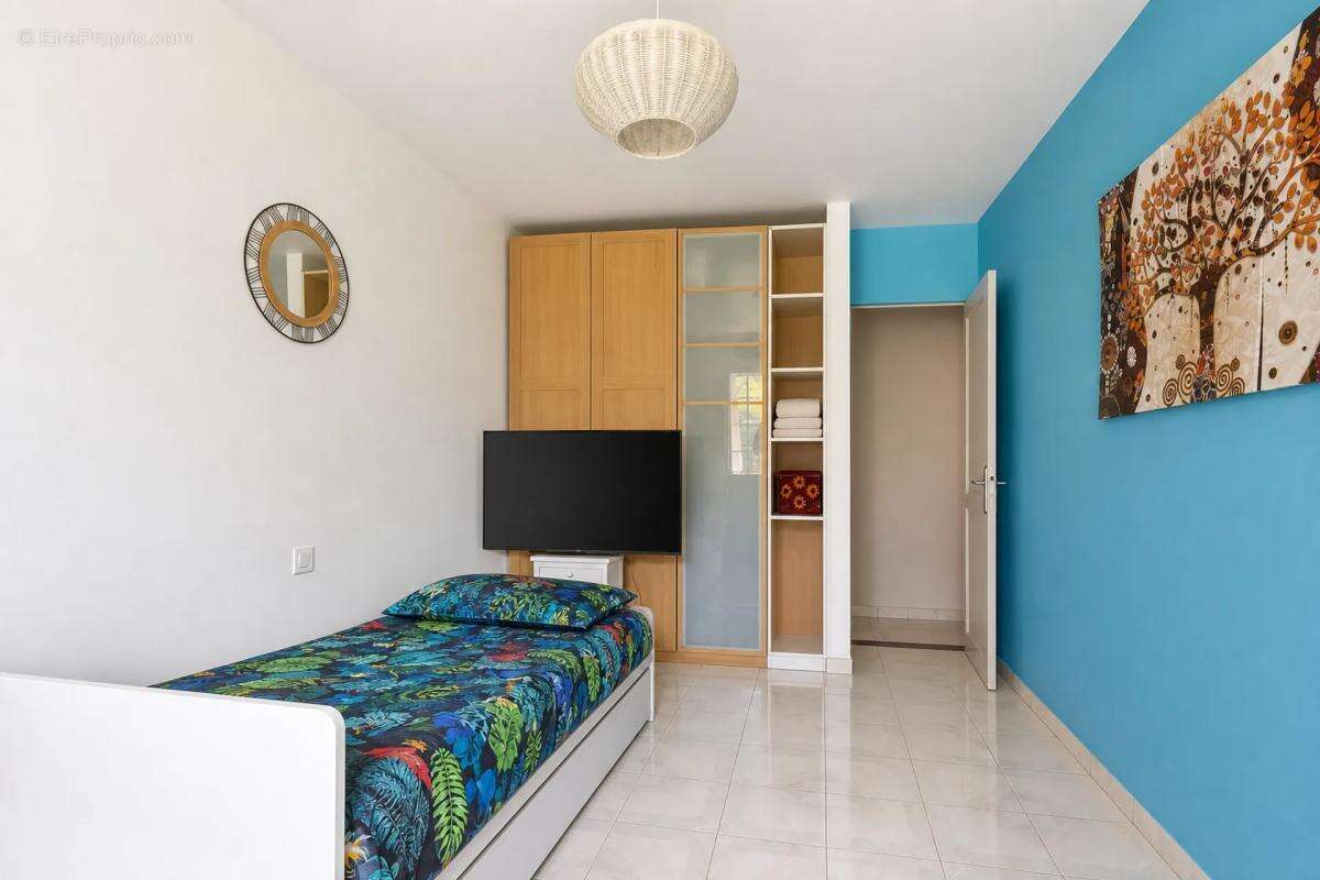 Maison de plain-pied 5 pièces à Rians, louée - photo 9