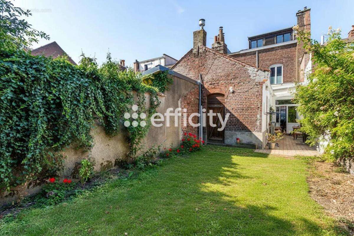 Maison 115 m² à Roubaix  - photo 13