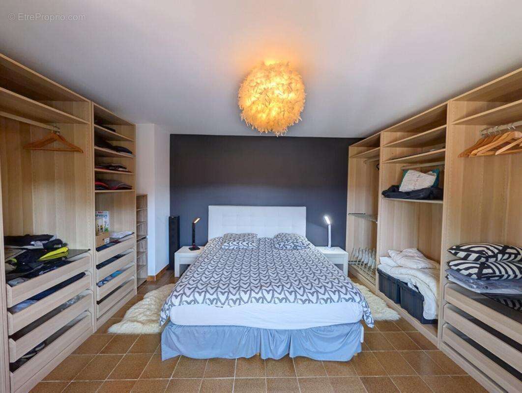 Maison 171 m² à Villecroze  - photo 16