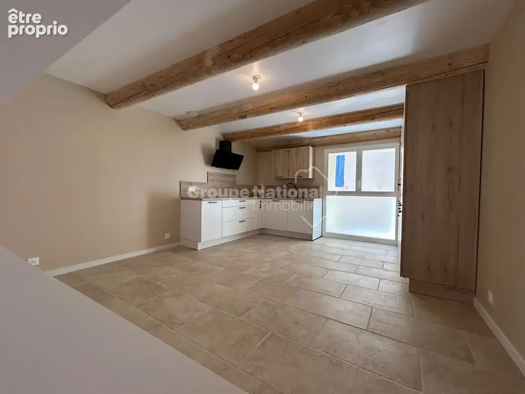 Maison de village rénovée d'environ 137 m² avec jardin, piscine et garage - châteauneuf-du-pape - photo 8