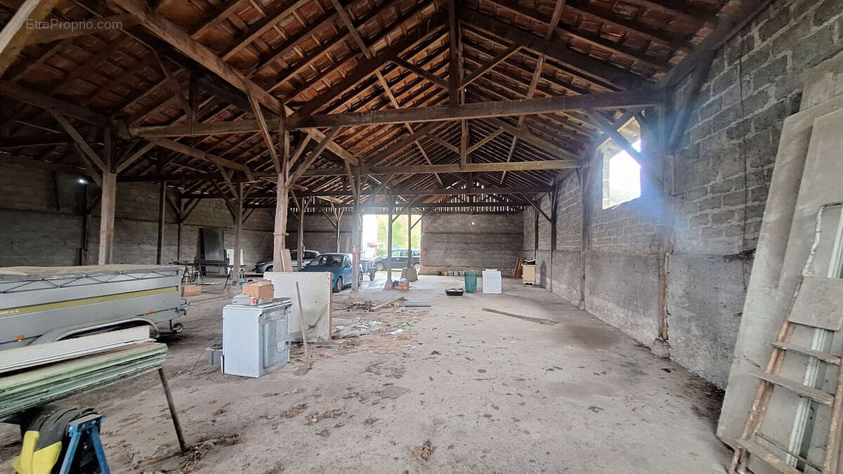 Maison à SAINT-MARTORY