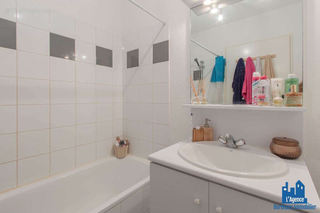 Appartement à BEGLES