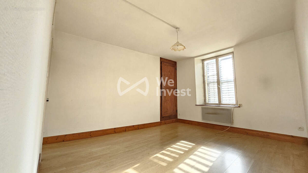 Appartement 126 m² à Bains-Les-Bains  - photo 6