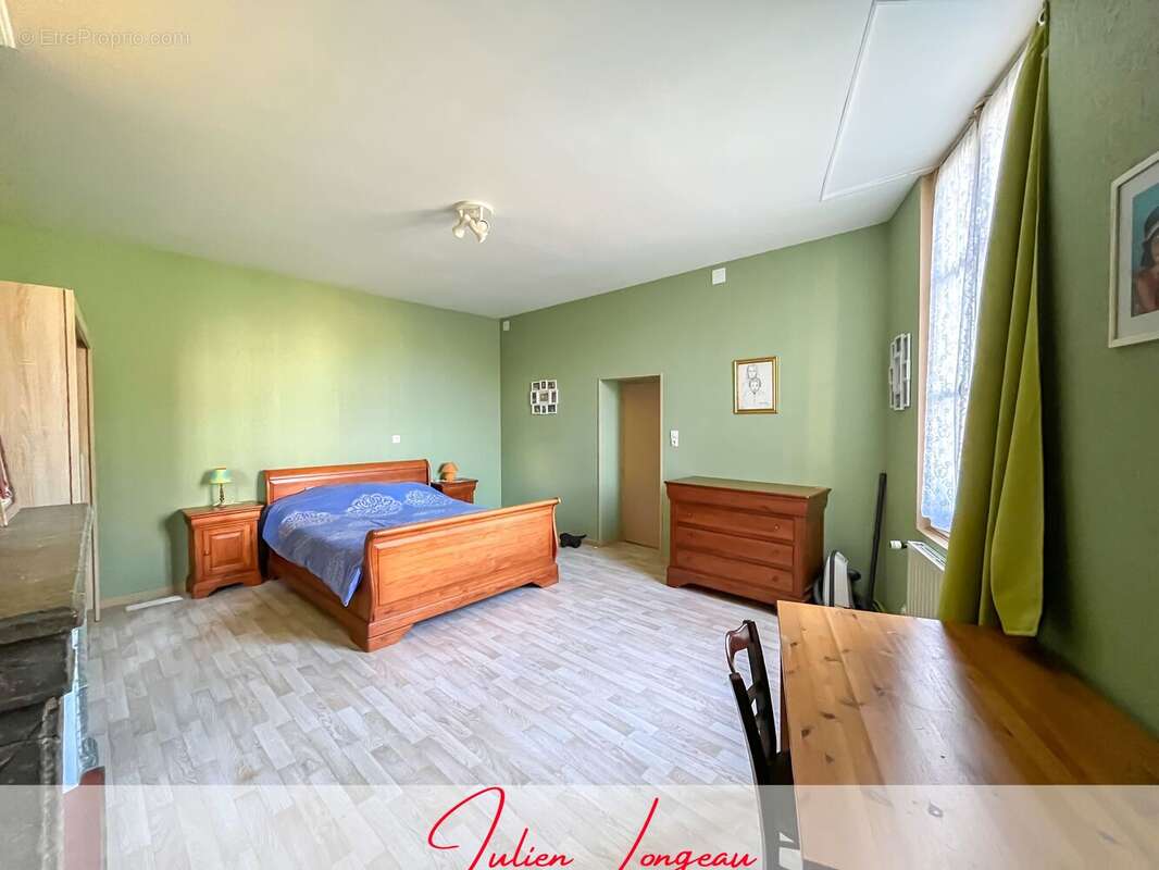 Maison à CHATELLERAULT