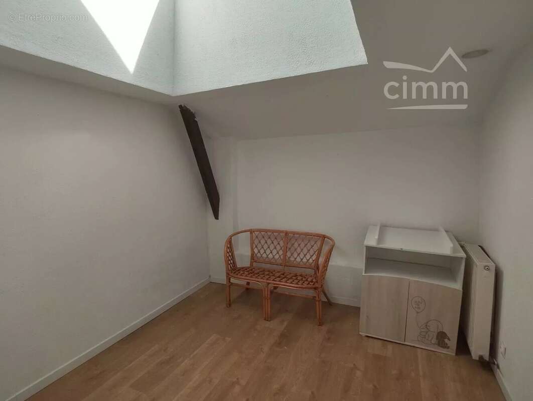 Appartement à DENEE