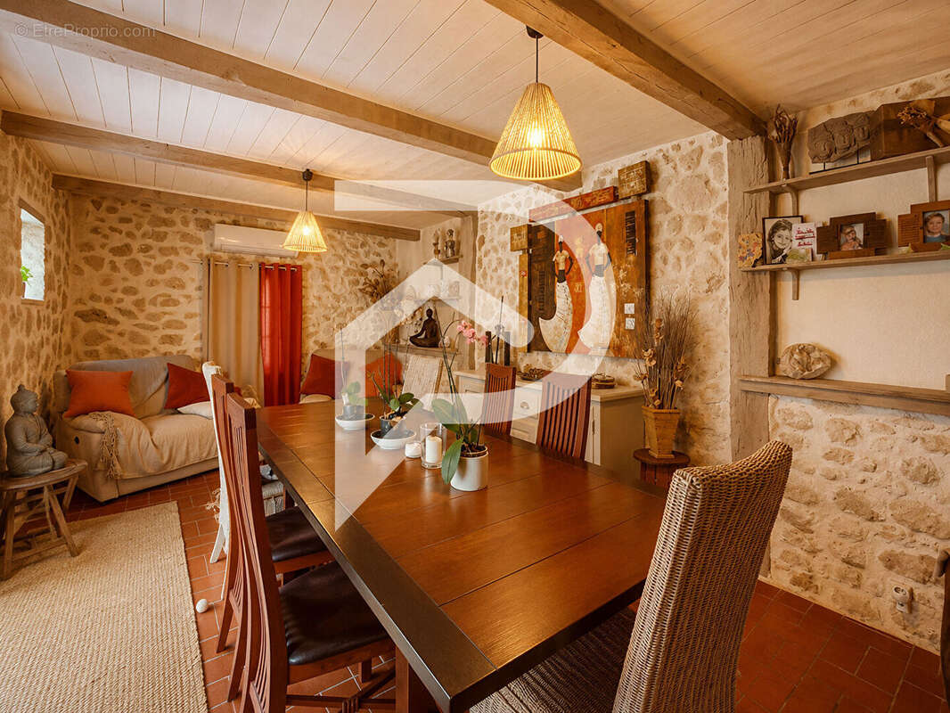 Maison à vendre Saint Montan 13 pièce(s) 296 m2 - photo 12