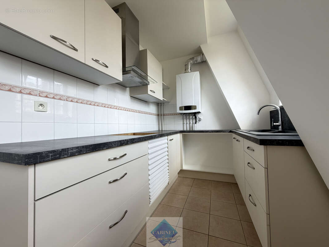 Appartement 2 chambres résidence sécurisée - photo 7
