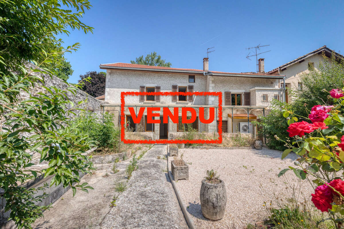 Appartement à SASSENAGE