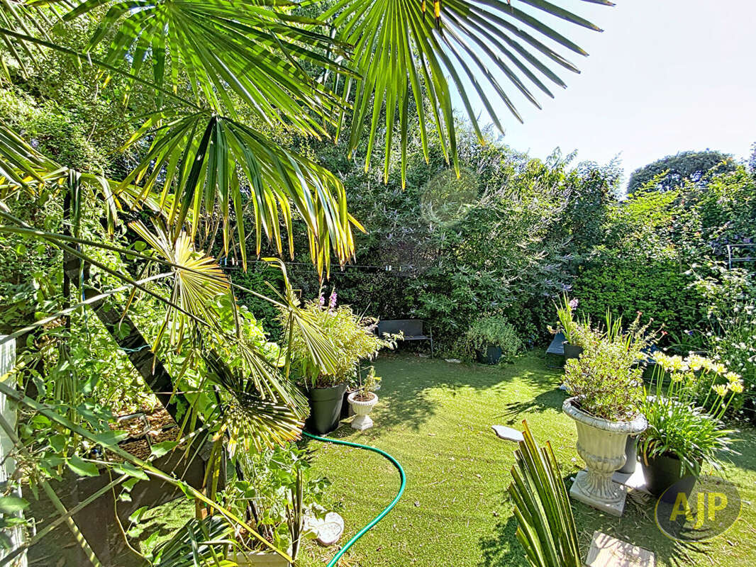 Échoppe bordelaise de caractère, grand jardin ! - photo 7