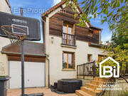 Maison à MONDEVILLE