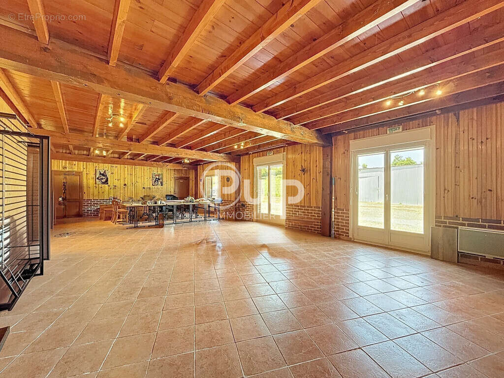 Maison à WAMBERCOURT