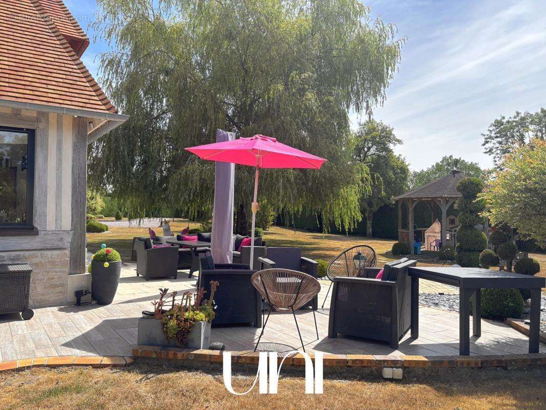 Maison 245 m² à Fauguernon  - photo 43
