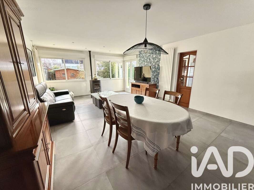 Photo 2 - Maison à MONTIGNY-LE-BRETONNEUX