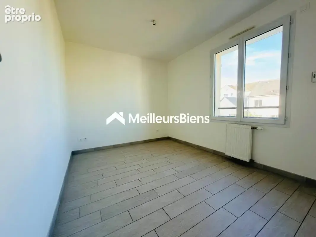 Maison T5 90 m² avec 3 chambres et jardin à Orléans - photo 8