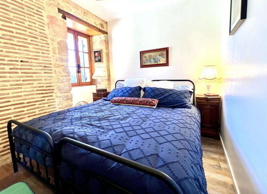 Maison à SAINT-VINCENT-DE-COSSE