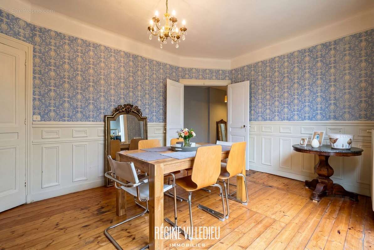 Maison 240 m² à Cherbourg-Octeville  - photo 8