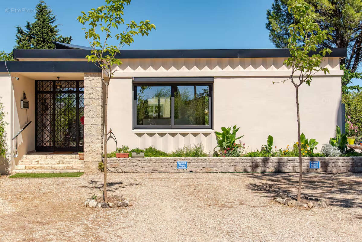 Maison à PLAN-D&#039;ORGON