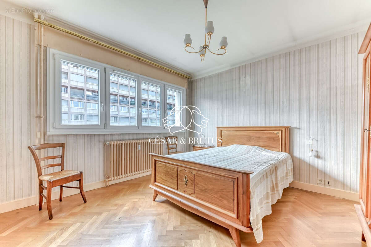 Appartement à LYON-6E