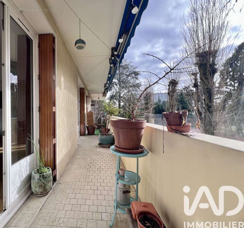 Photo 3 - Appartement à CALUIRE-ET-CUIRE
