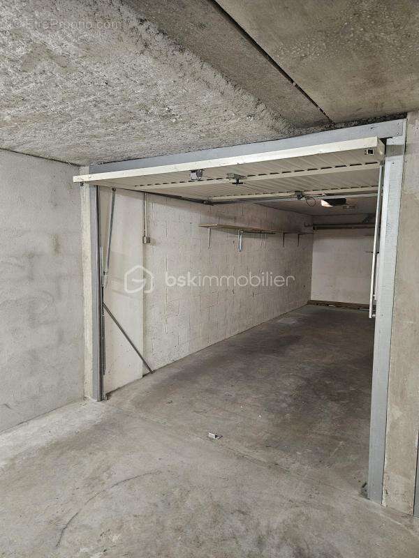 Garage dans copropriété sécurisée - photo 3