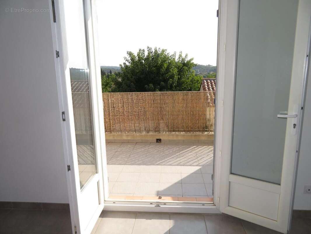   - Maison à DRAGUIGNAN