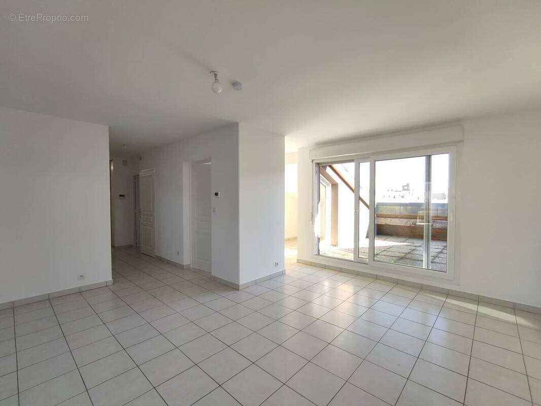 Appartement à THONON-LES-BAINS
