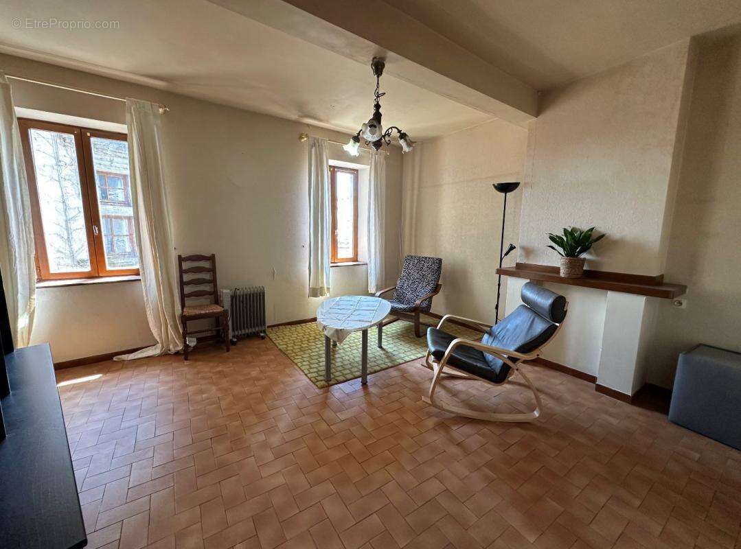 Maison à CAUNES-MINERVOIS