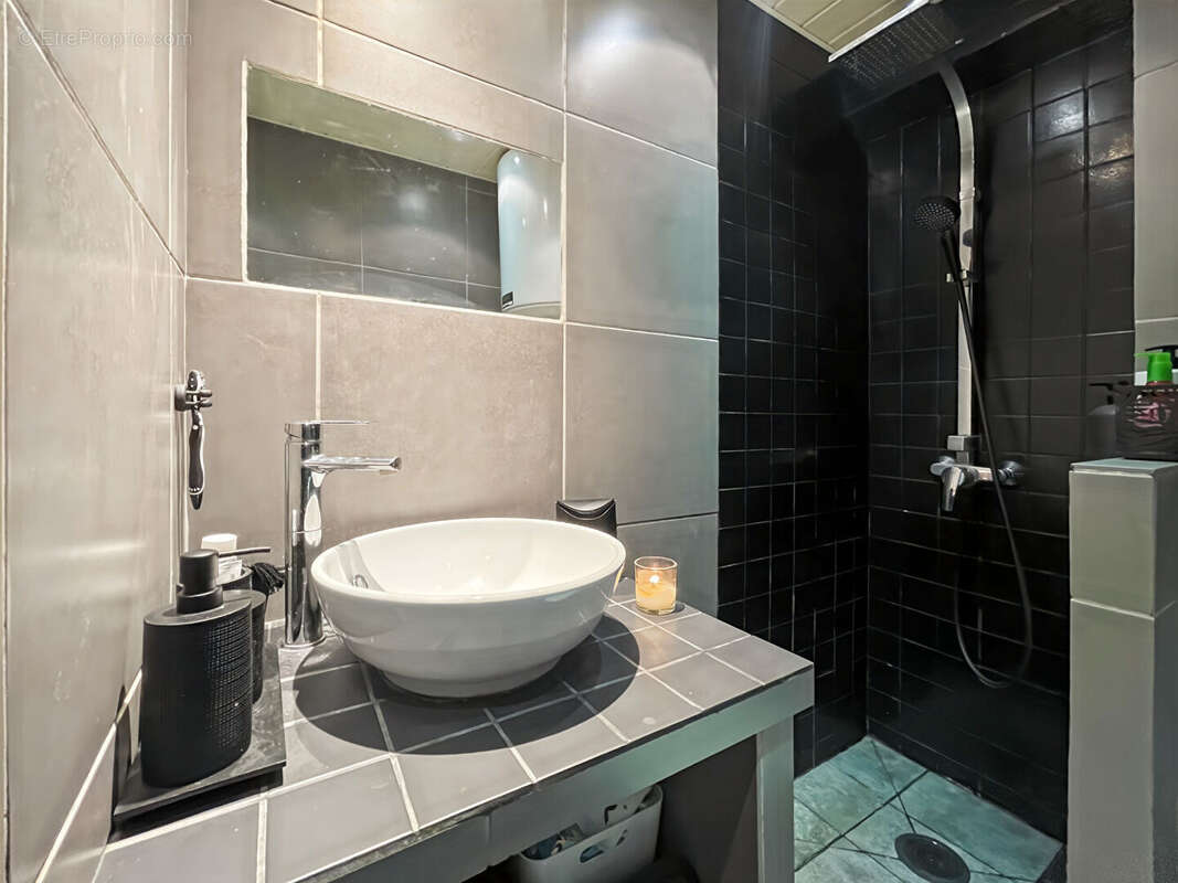 Appartement à SAUSSET-LES-PINS