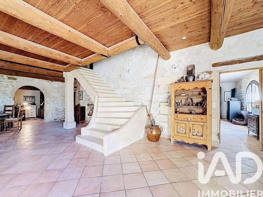 Photo 8 - Maison à ARLES