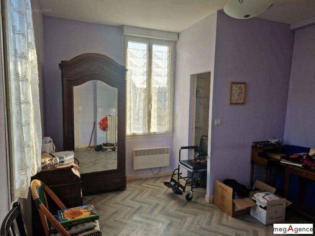 Maison à MAURE-DE-BRETAGNE