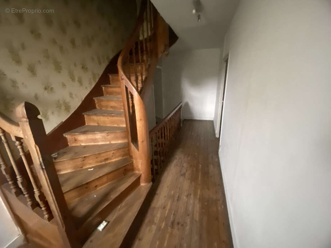 Maison à LE CELLIER