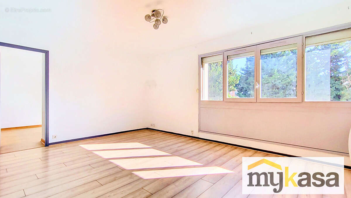 Appartement Martigues 2 pièce(s) 40.1 m2 - photo 2