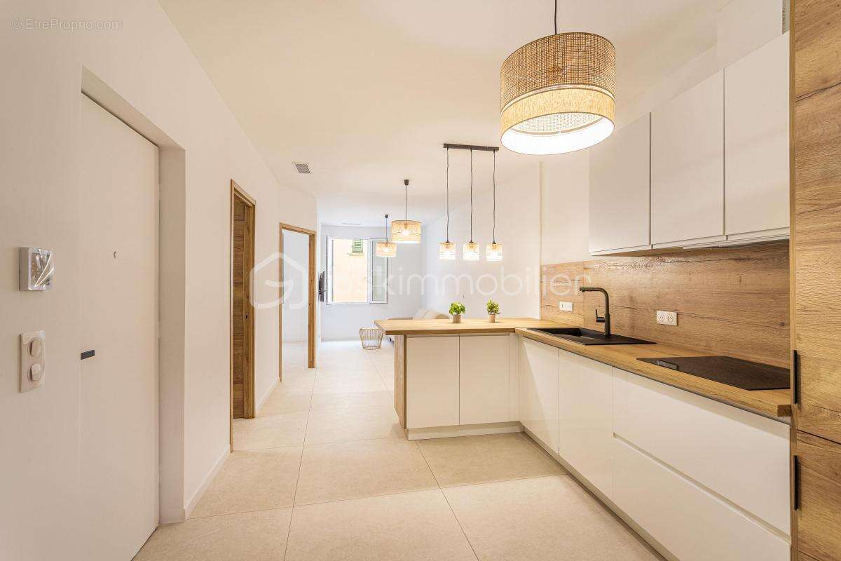 Appartement à HYERES