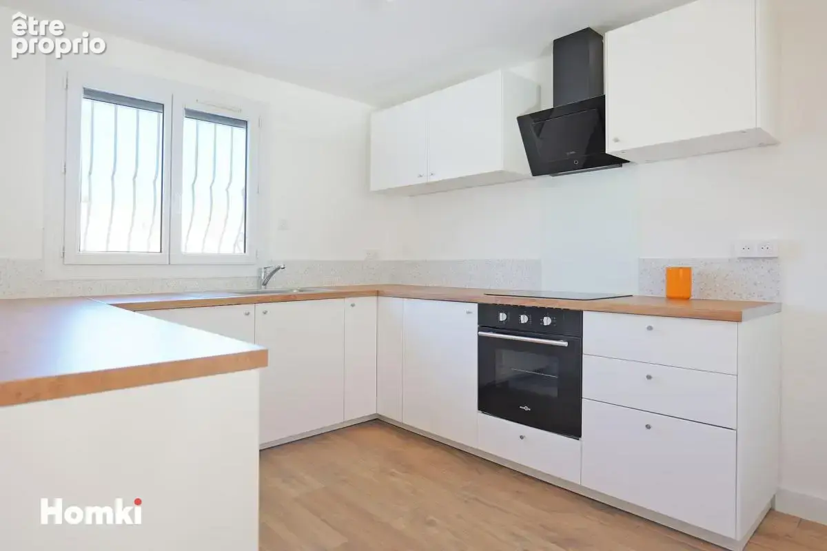 Appartement T4 de 92 m² à Montpellier 34000, Rue d'Athenes - photo 5