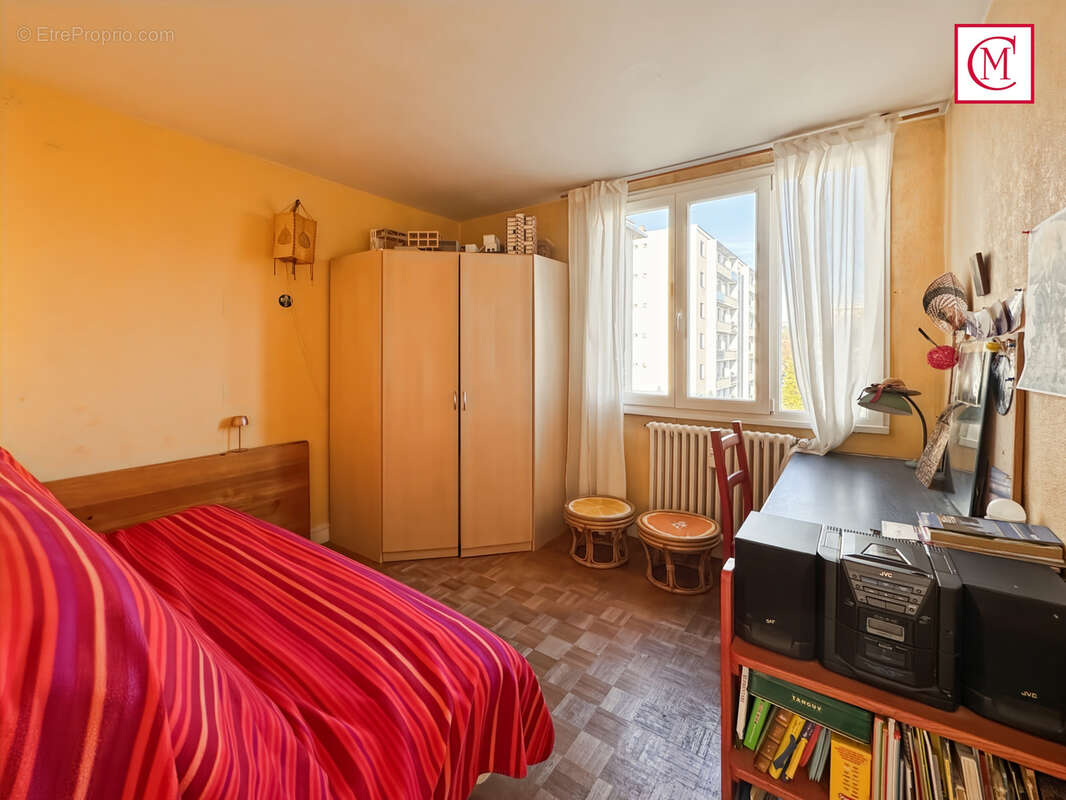 Appartement à MEYLAN