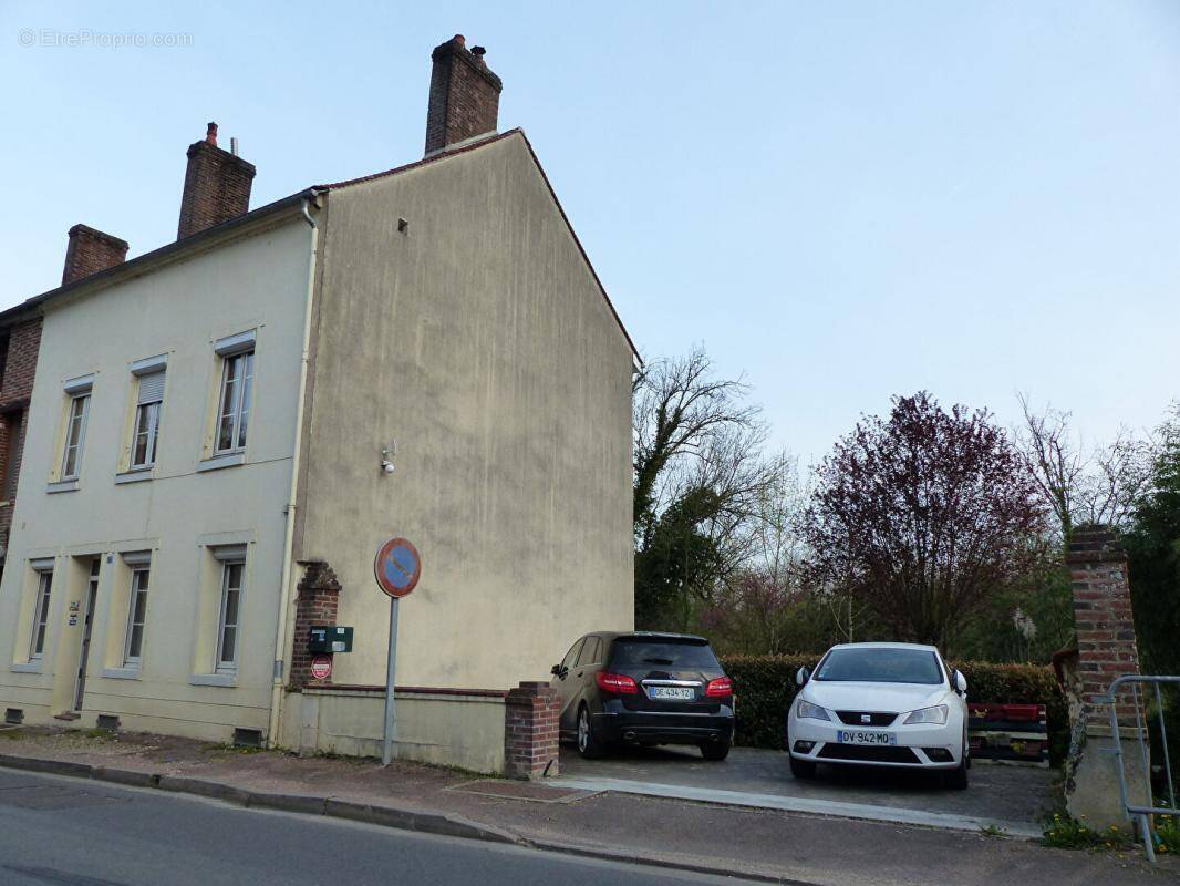 Maison à CHATEAU-RENARD