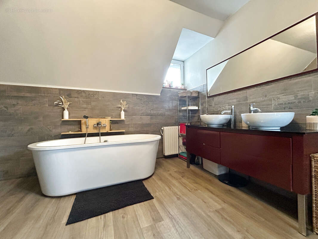 Maison à HENIN-BEAUMONT