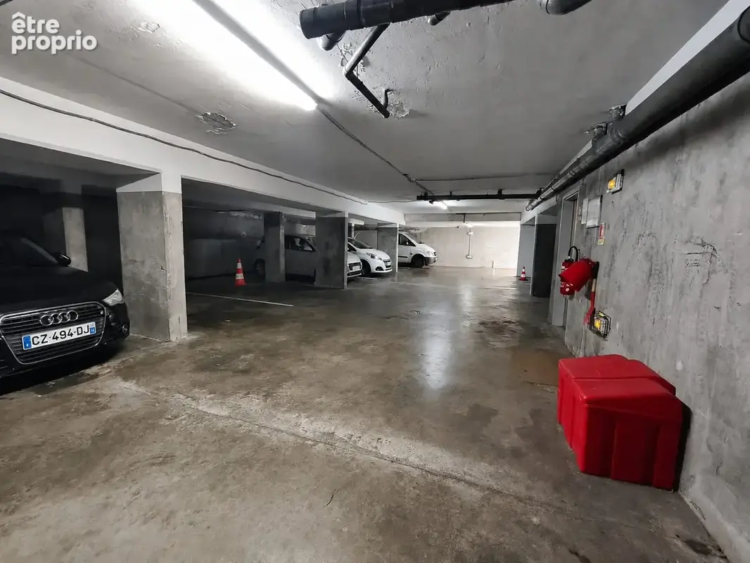 Sainte-clotilde   appartement t2 rénové avec terrasse, jardinet et parking - photo 9