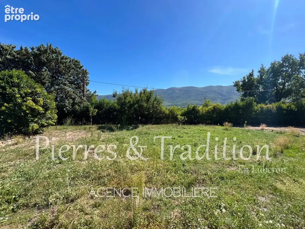 Luberon, Saint Martin de Castillon, propriété avec dépendances et vue sur le Luberon - photo 5