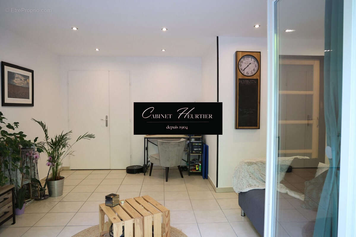 Appartement à RIVES