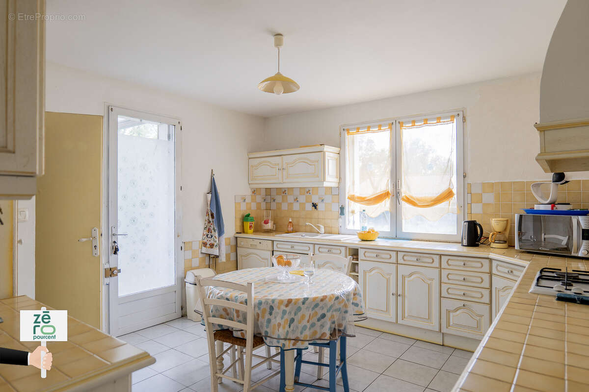 Maison à LA CHAPELLE-PALLUAU