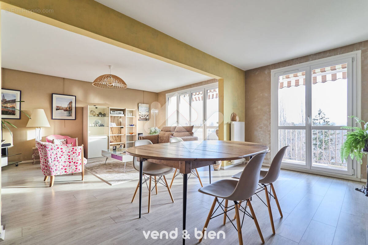 Appartement à REIMS