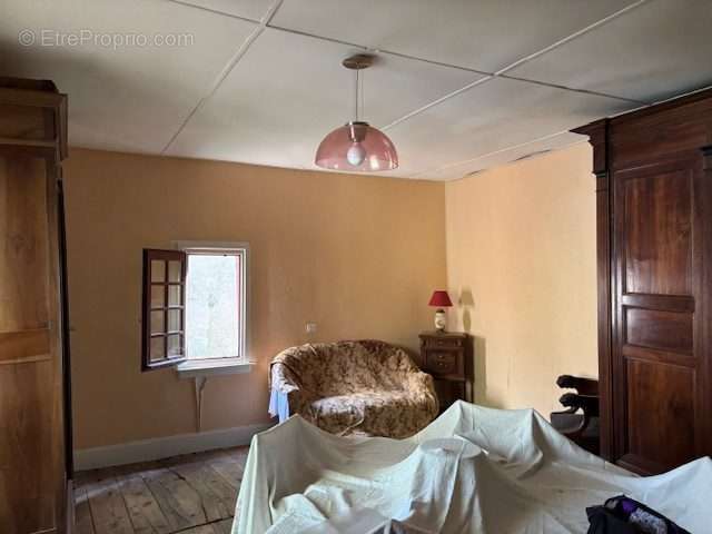 Maison à SAUVETERRE-DE-ROUERGUE