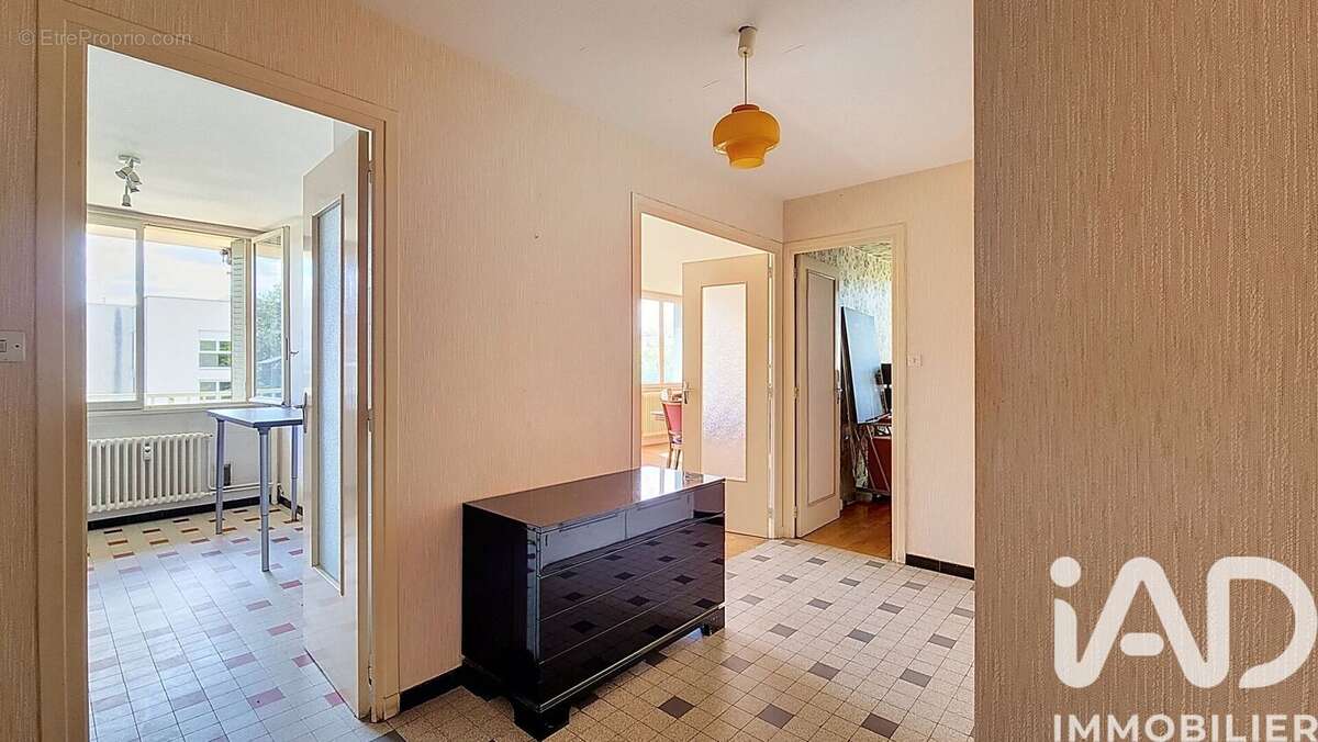 Photo 9 - Appartement à FONTAINES-SUR-SAONE